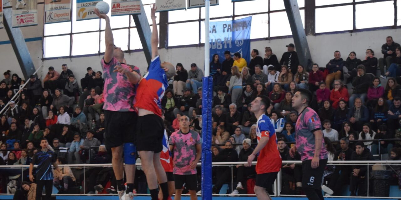 THE ARGENTINE CESTOBALL CHAMPIONSHIP WAS HELD